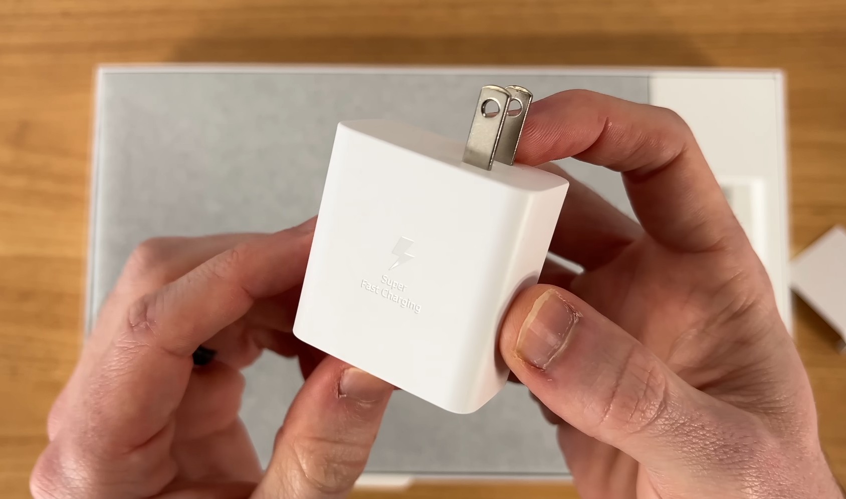 65W Compact charger that comes as standard with Samsung Galaxy Book 5 Pro by Shane Symonds