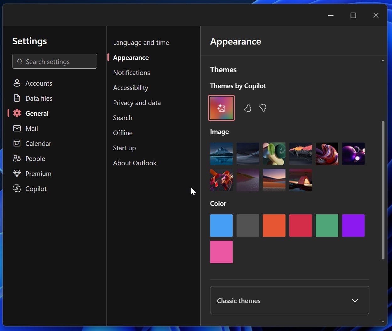 New Outlook themes