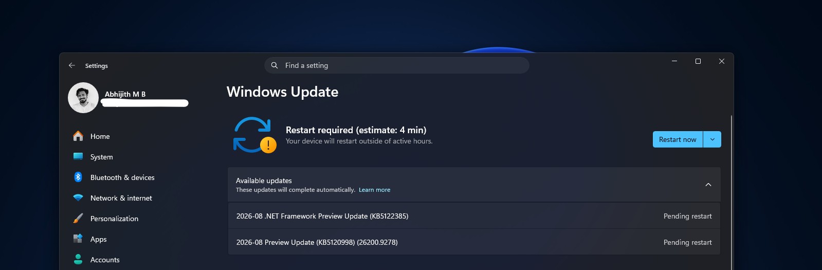 等待重启 Windows 11 8 月可选更新