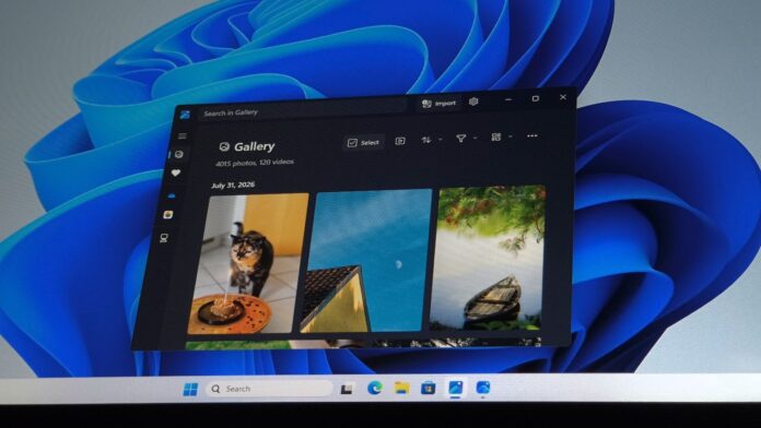 Microsoft Photos on Windows 11 sheds toolbar clutter and gets a faster context menu