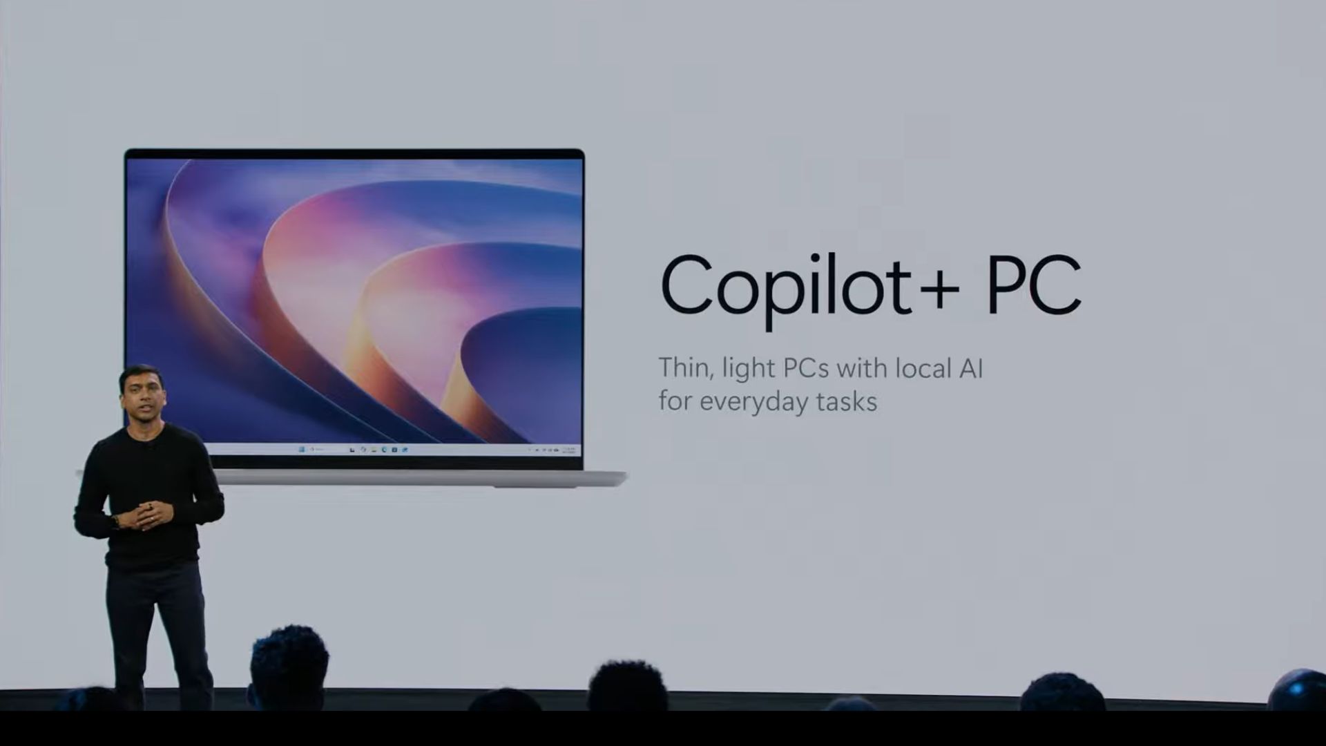 Windows 负责人 Pavan Davuluri 在台上提到 Copilot+ PC